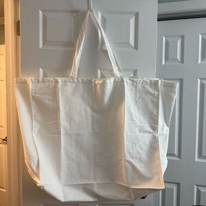 Authentic Gucci Brand New Huge Cotton Tote 28” long 23” high